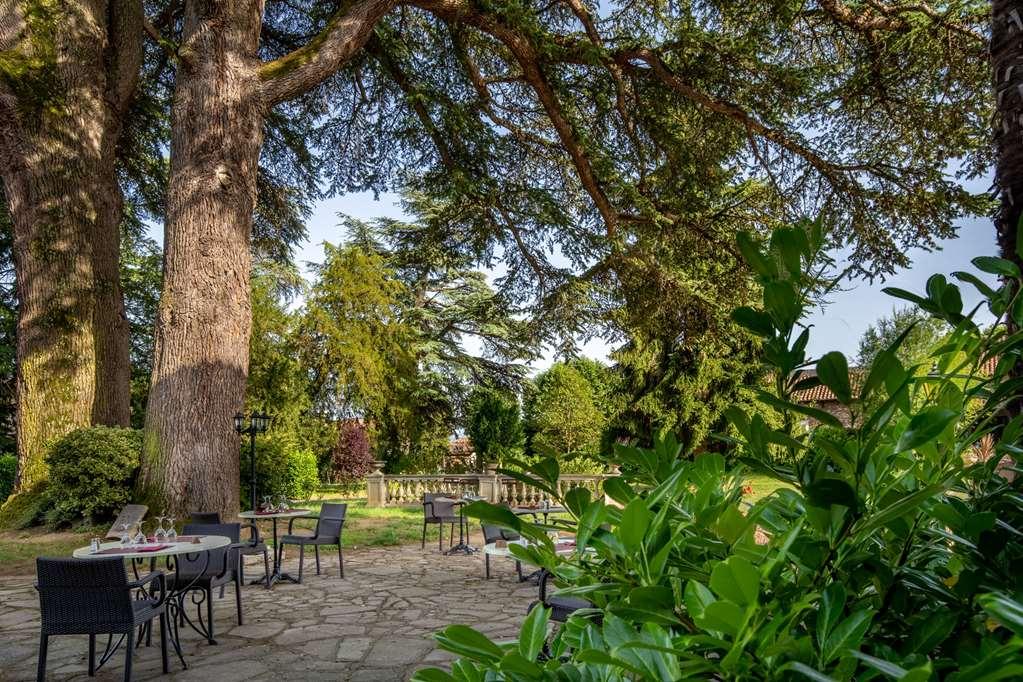 Hostellerie Des Cedres Villeneuve-de-Rivière Exterior foto